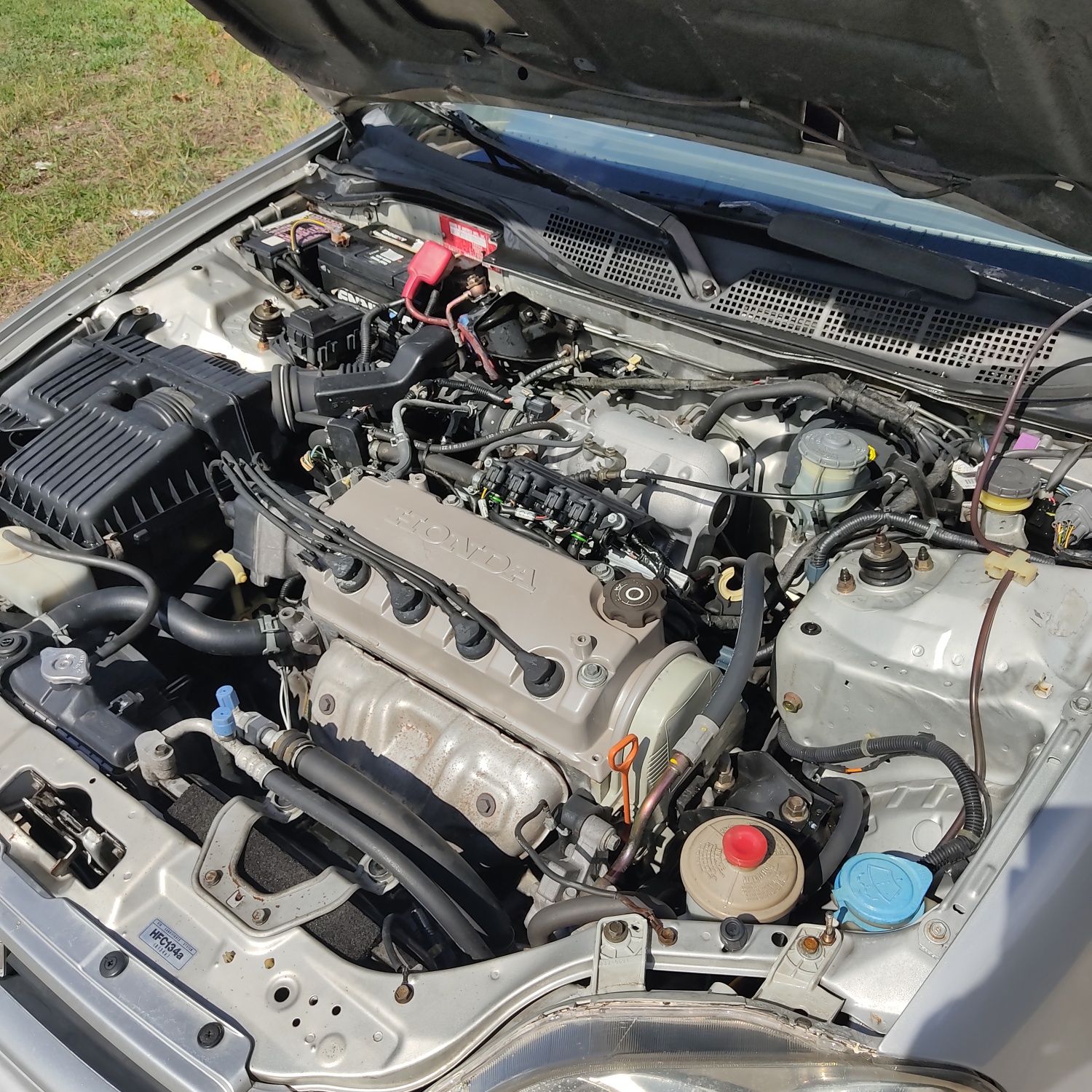 Honda Civic 6 Coupe 1.6i VTEC USA, Газ