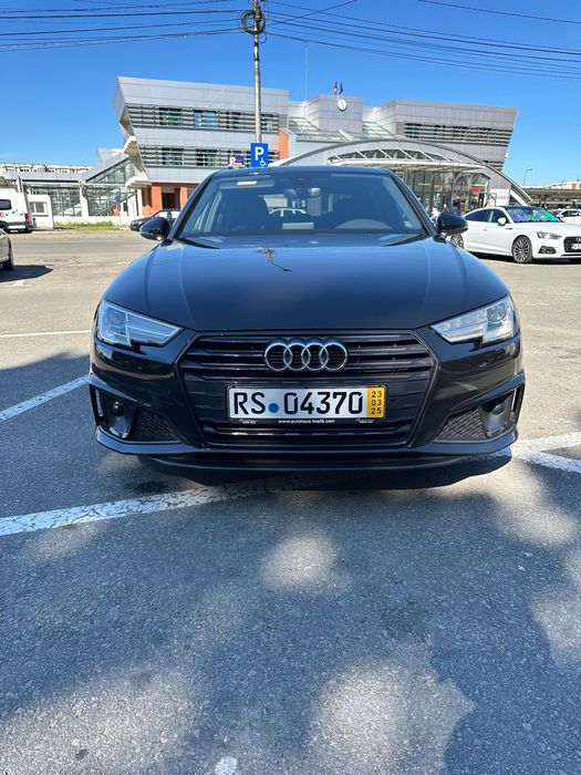 Audi A4 Audi A4 S-Line Piano Black 190 cai