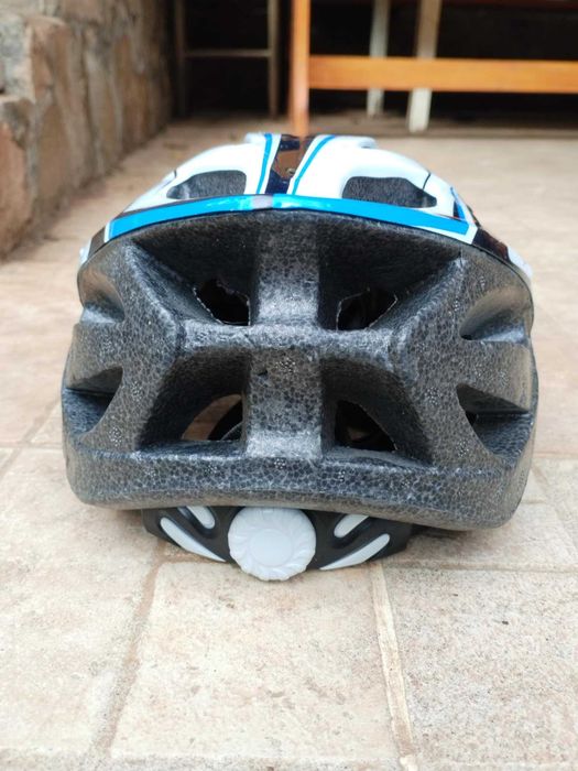 Каска за велосипед