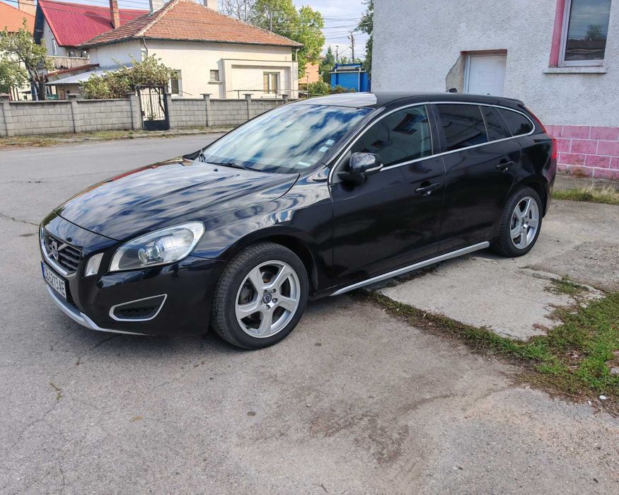VOLVO V60 D3 163k.c