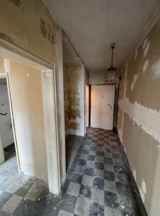 Продава се Тристаен апартамент в София, Красна поляна 2 - 76 кв.м за 1974 €/кв.м - Снимка #9