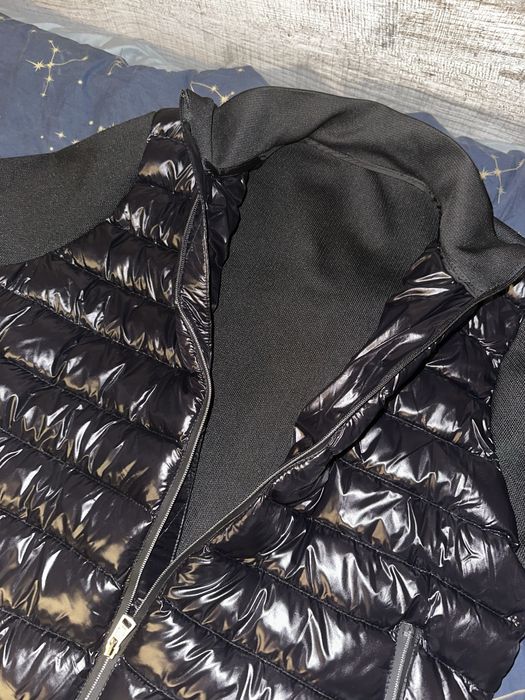 Moncler леко яке.