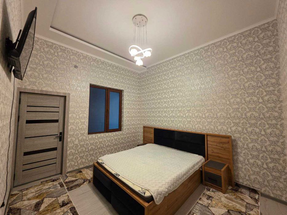 Продаётся 3х комн квартира на 1 этаже Ор-р Файзобод мечеть