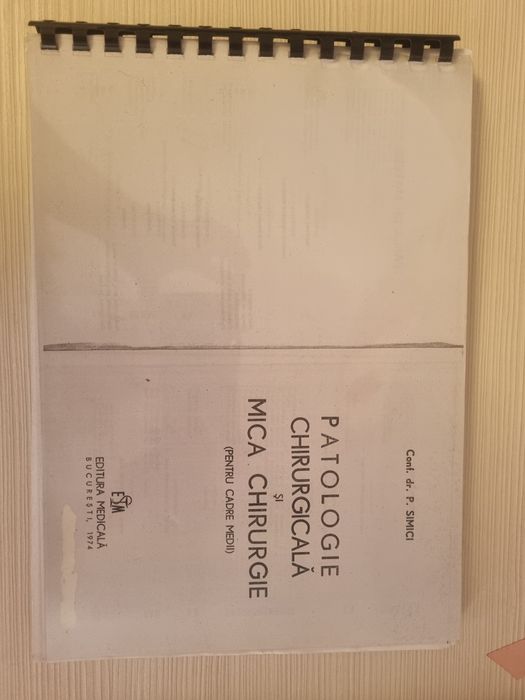 Vand cărți pentru Postliceala Sanitara