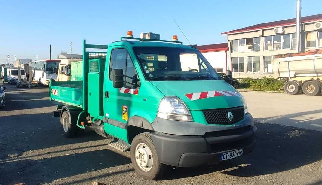 Renault Mascott Basculabil pe spate, An 2004, 6.5T - Posibil Rate