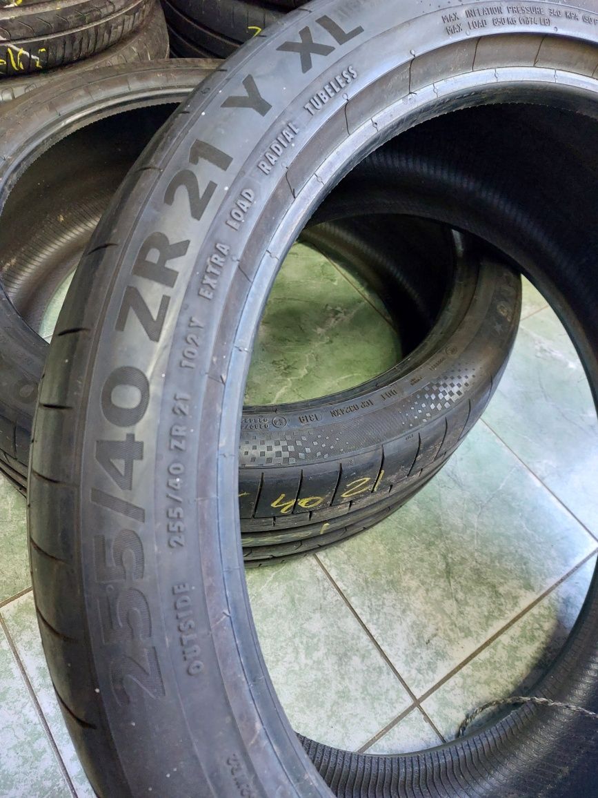 2 anvelope 255/40 R21 Continental