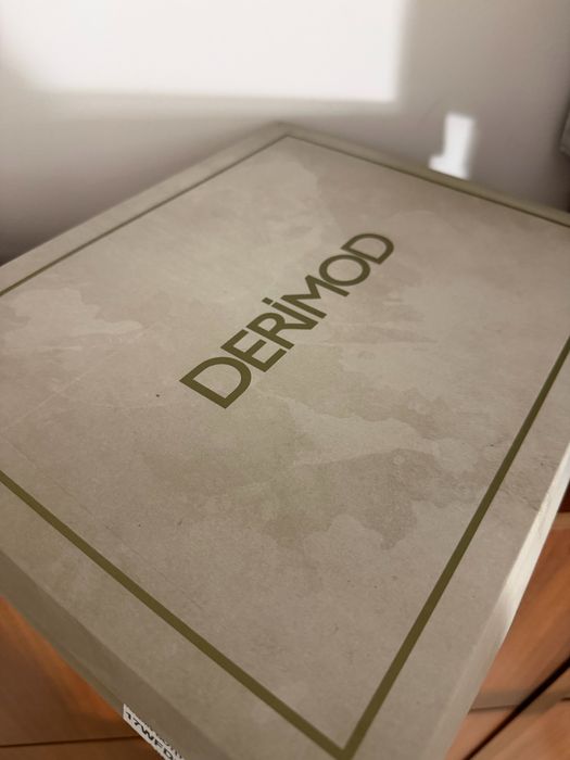 Дамки боти Derimod