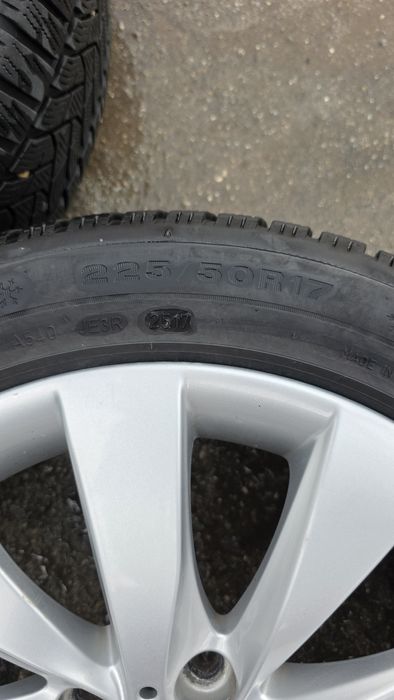 Джанти 17" BMW алуминиеви със зимни гуми Dunlop WinterSport5 225/50/17