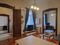 Direct proprietar, inchiriez apartament 3 camere Revolutiei-Medicina