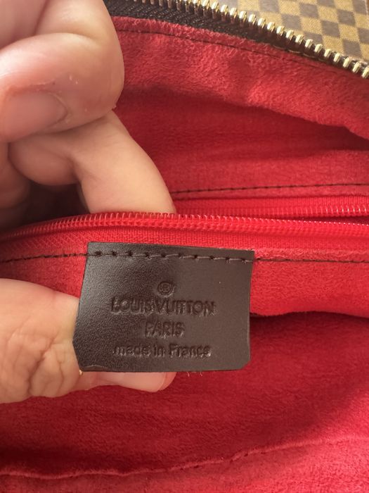 Продавам лични чанти и портмонета