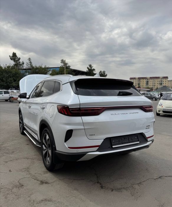 Byd song plus gibrit