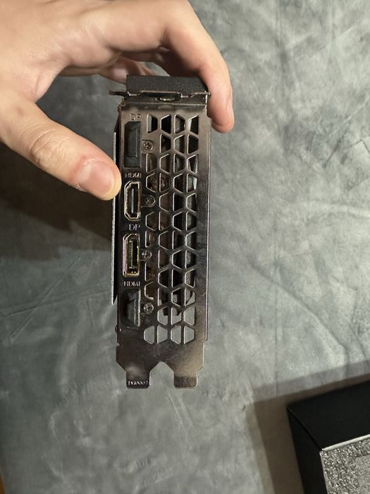 Продаю Gigabyte RTX 3060ti Gaming OC 8gb