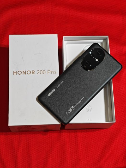Honor 200 Pro 512 gb Ram 12 5G полный комплект