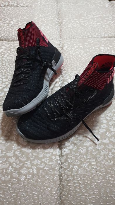 Ghete sport femei UNDER ARMOUR