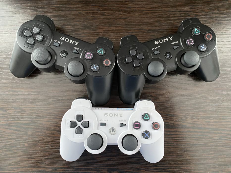 Продам геймпад для Playstation 3 DualShock 3 Sixaxis.
