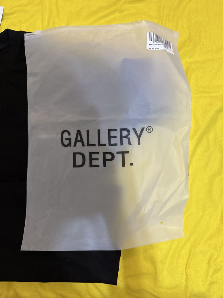 Gallery dept тениска черна
