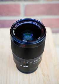 Sony FE 35mm F1.4 Distagon