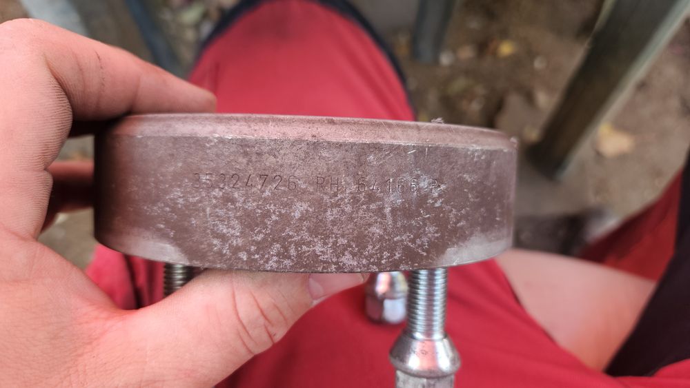 Distanțiere Adaptoare de la 4x108 la 4x100