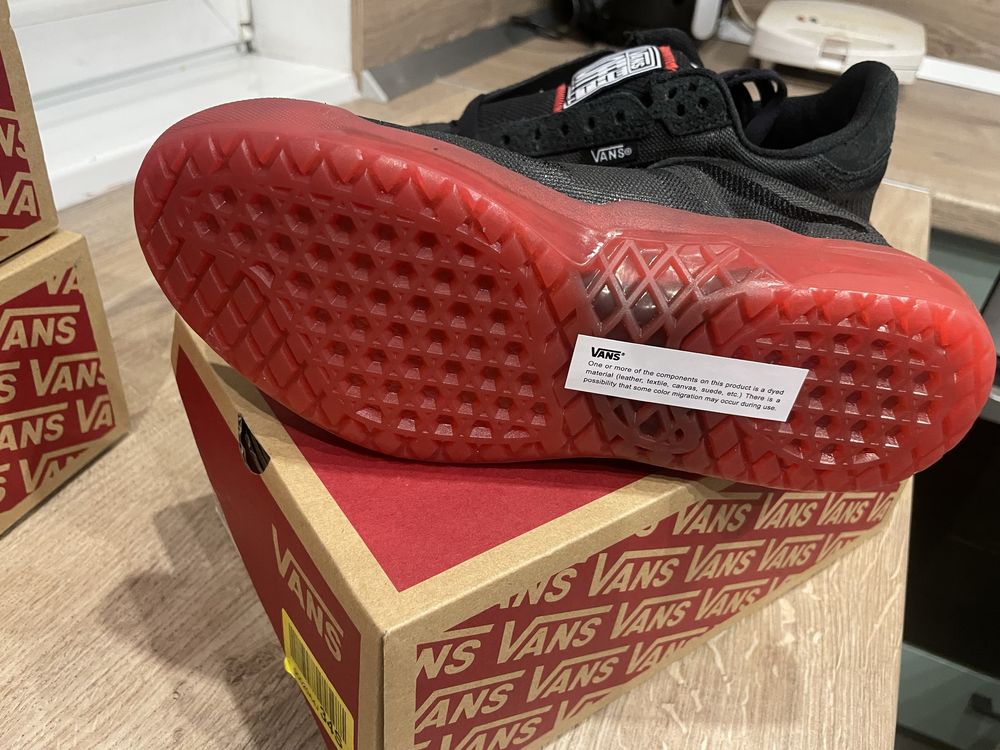 Оригинални детски маратонки Vans