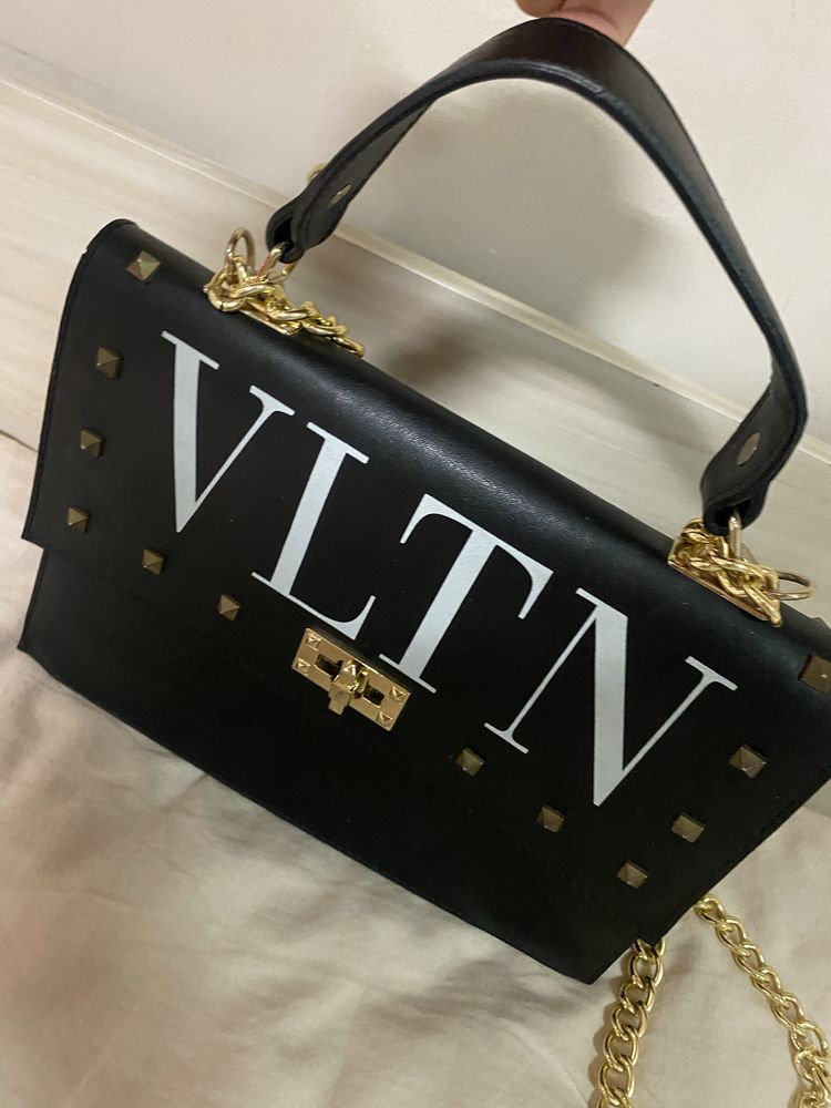 Дамска чанта Valentino
