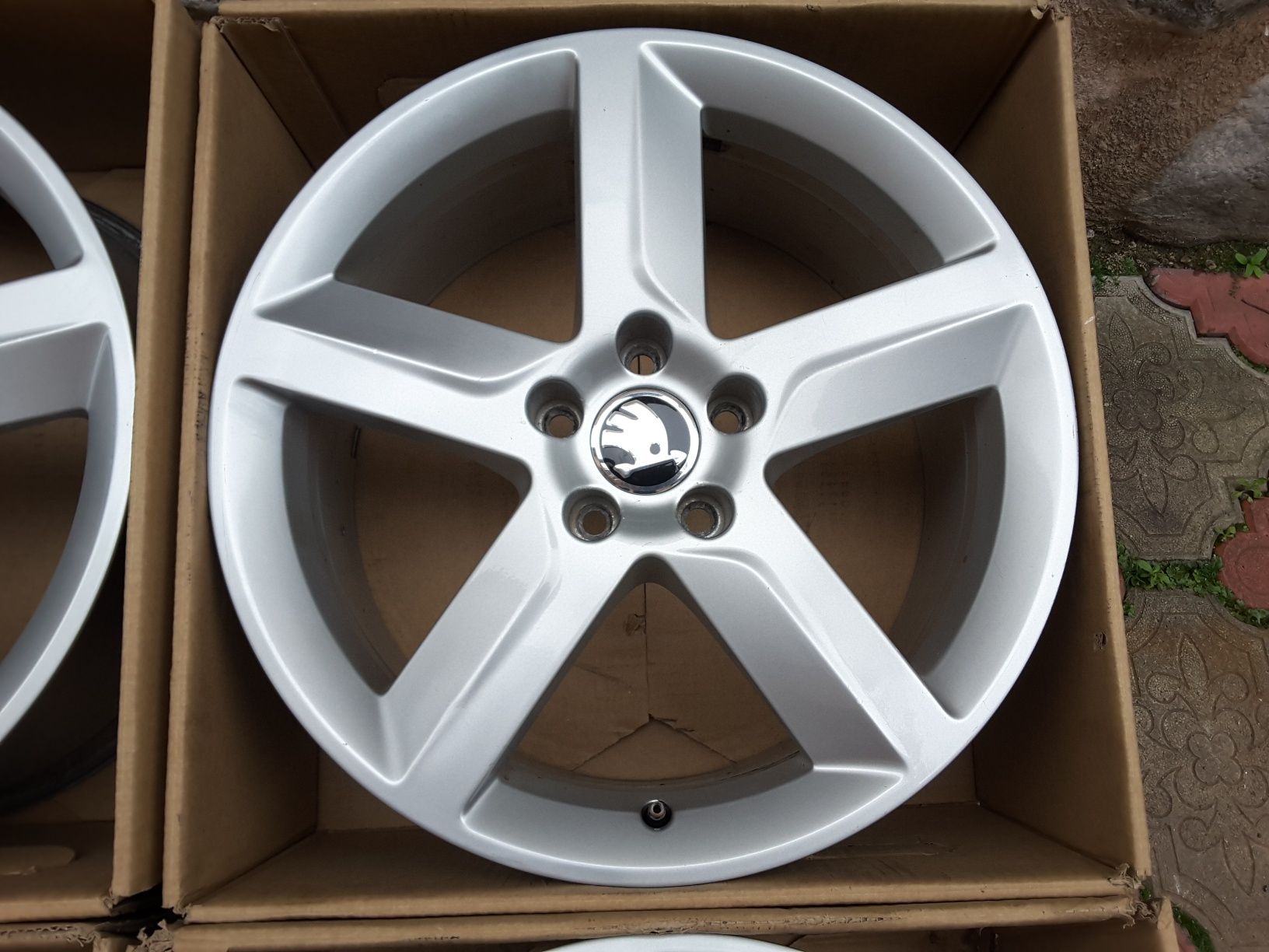 jante aliaj 18; 5x112; originale Skoda Kodiaq, Superb, Octavia Scout