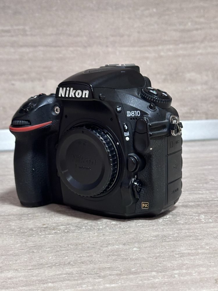 Nikon D810 в добро състояние!
