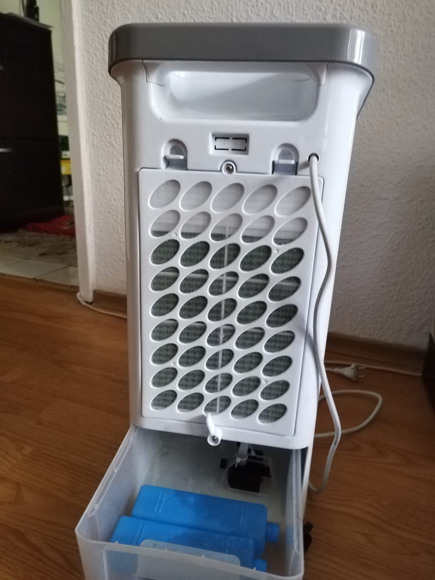 Vând Ventilator Home(răcitor) cu apa