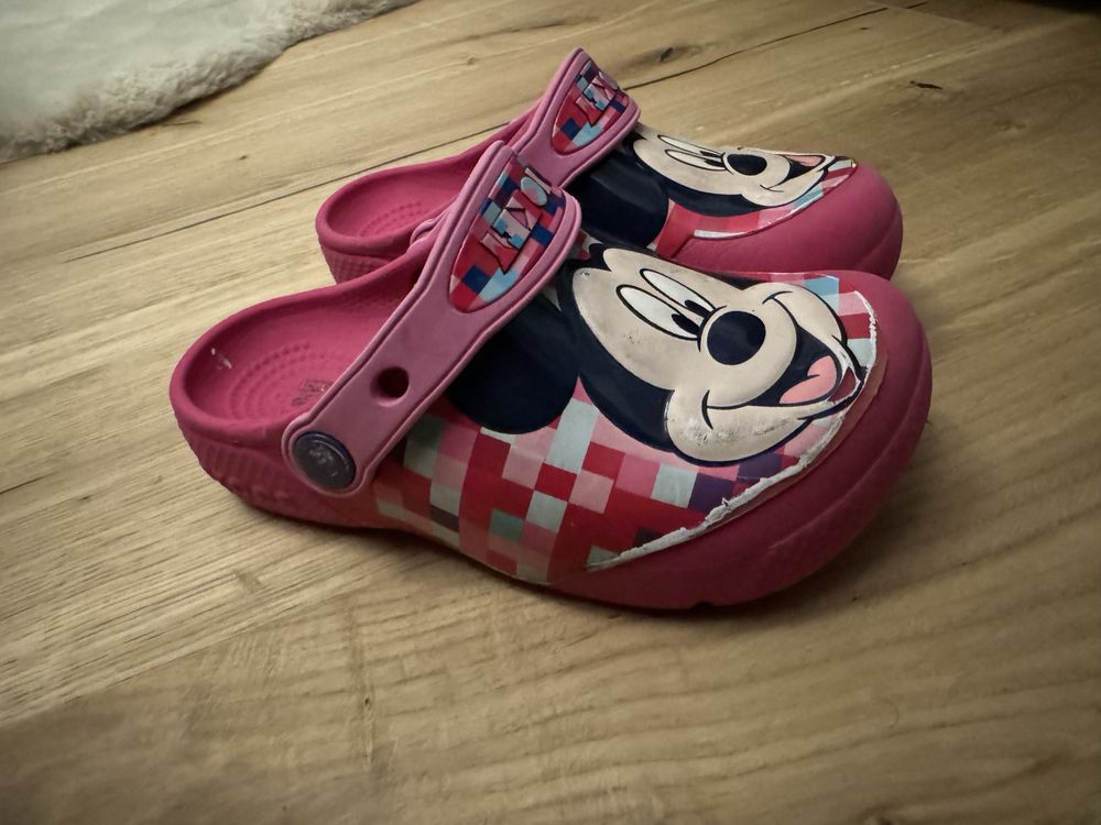 Crocs roz Minnie Mouse C10 marimea 27-28