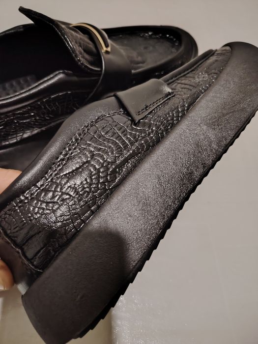 Yangi tufli razmer 42