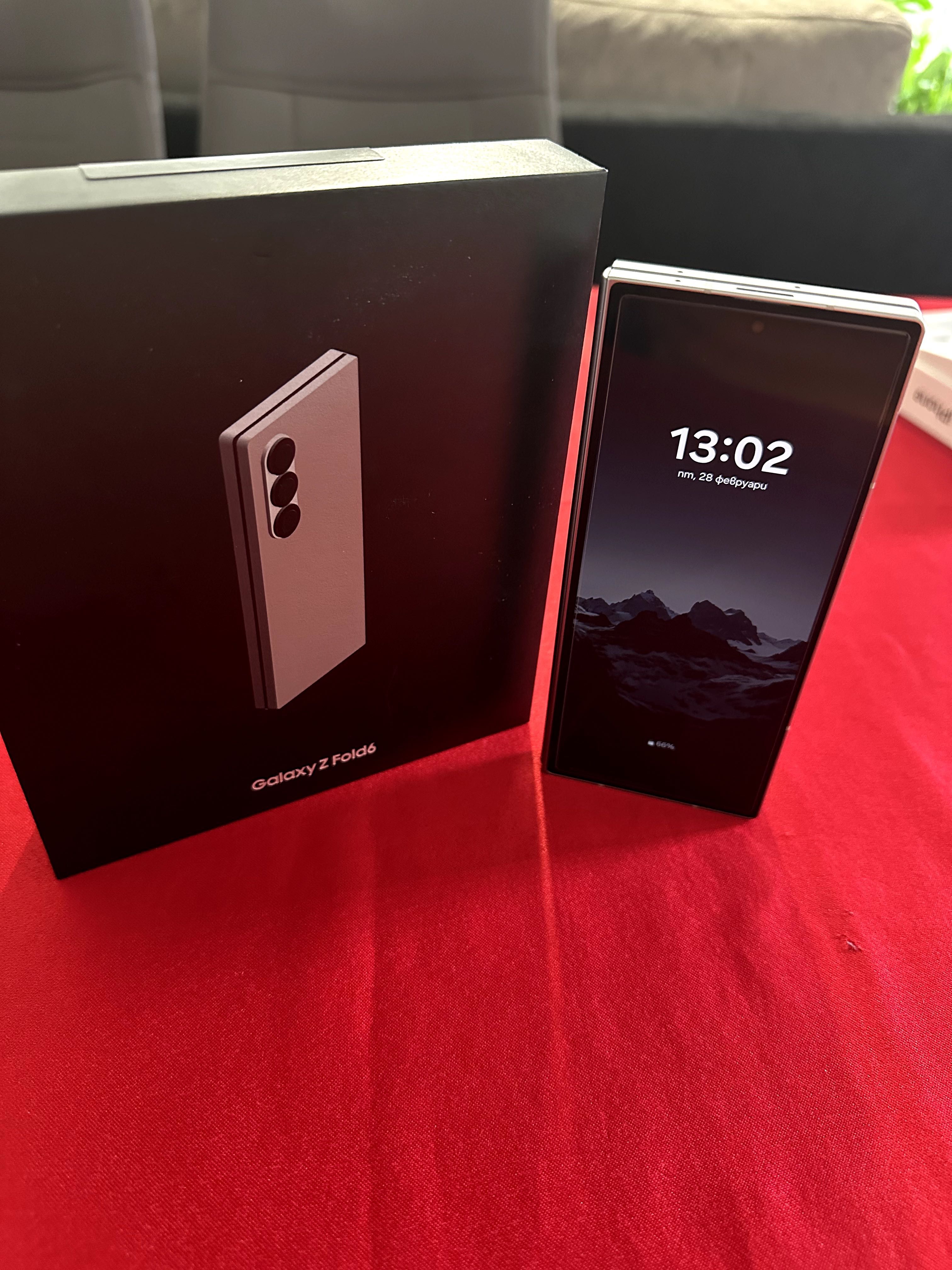 Samsung Galaxy Z Fold 6