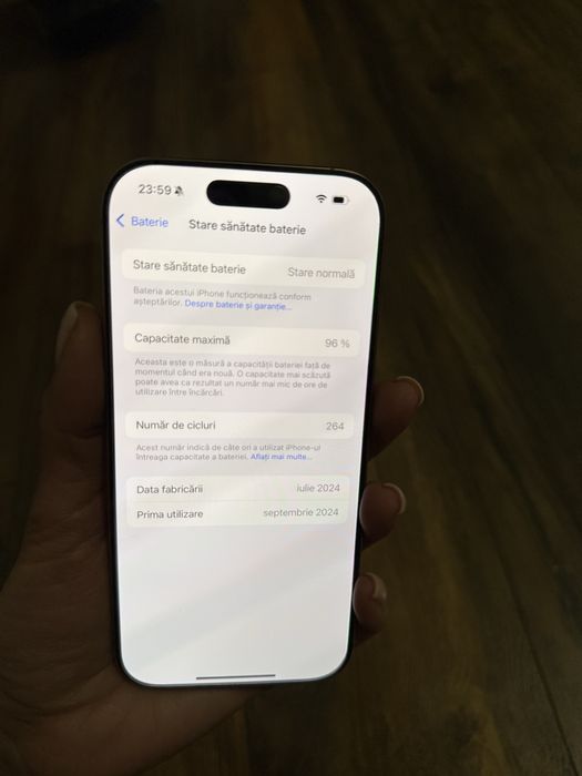 Iphone 16 Pro 256 GB Desert Titanium. Impecabil.