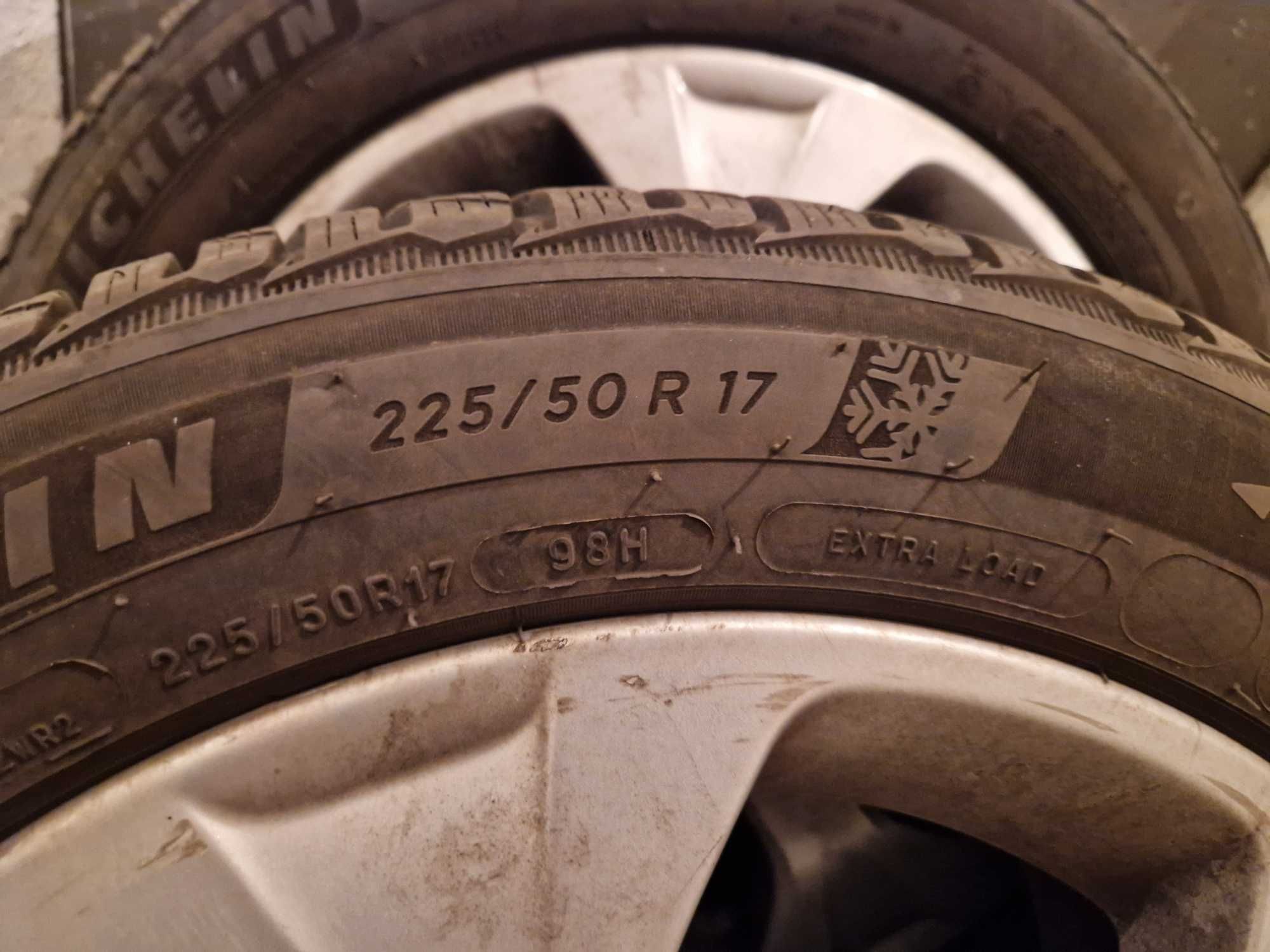 4 джанти BMW Style 317 17’’ + зимни runflat гуми MICHELIN PILOT ALPIN