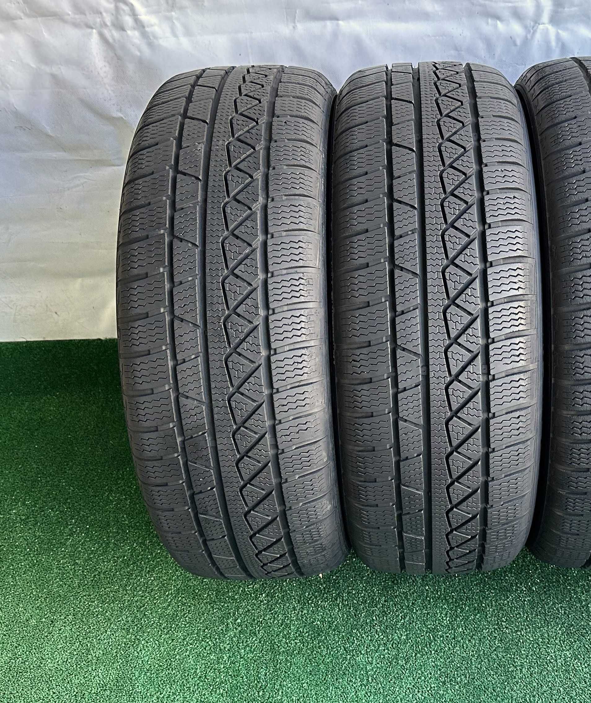 4бр 225/55r18 PETLAS EXPLERO зимни