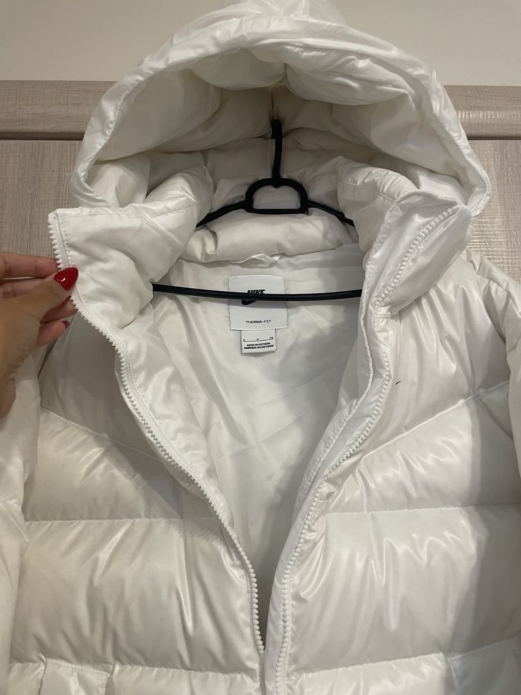 Оригинално зимно яке Nike
