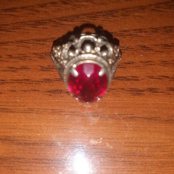 Продам серебряное кольцо