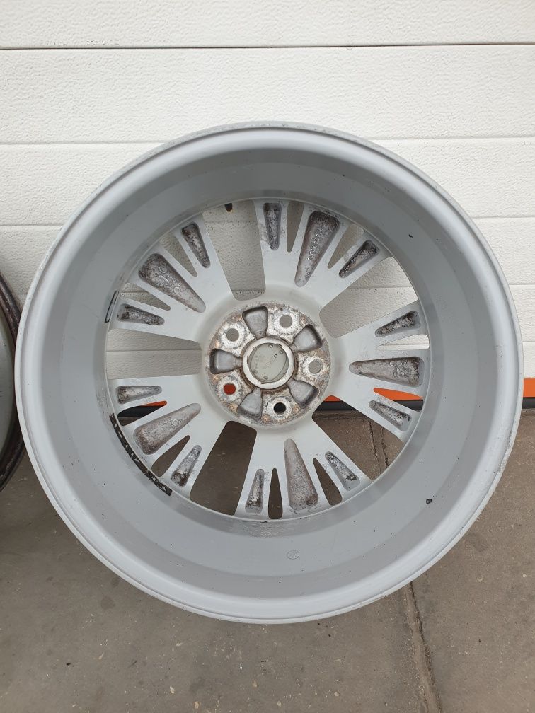 Оригинални джанти за МАЗДА MAZDA R17 5x114.3 ET60 7J