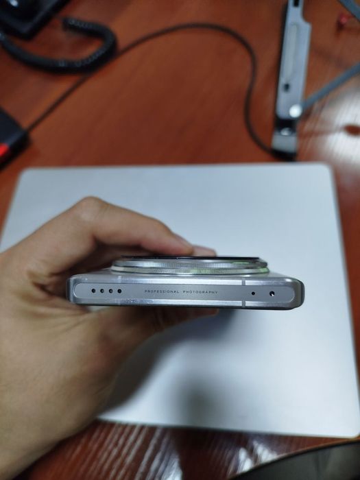 Vivo X100 Ultra 16+16/512GB