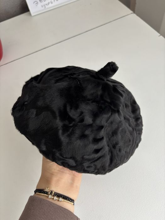 Bereta blana naturala