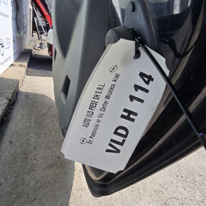 Haion negru Z20R cu luneta Opel Corsa D facelift