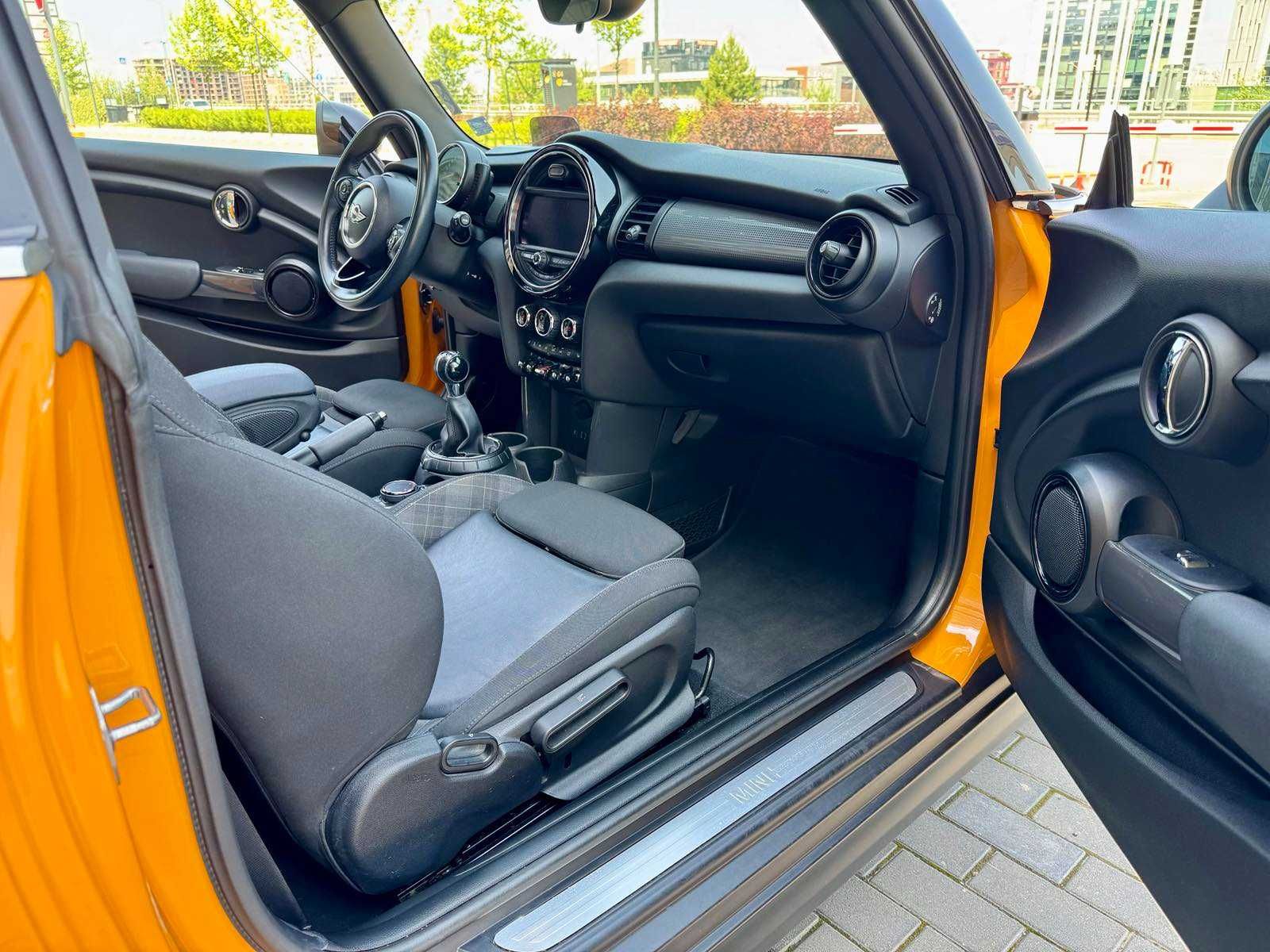 Автомобил MINI Cooper D