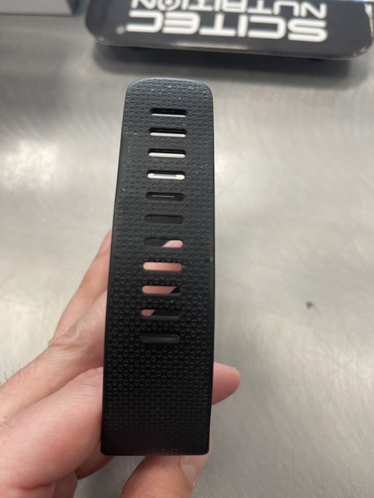 Часовник FitBit Surge