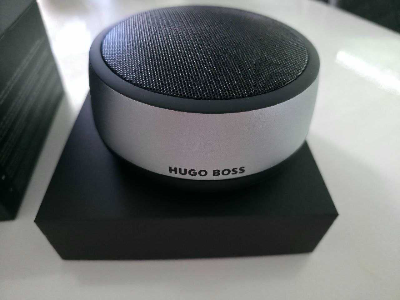 HUGO BOSS HAE208D-Speaker Gear Luxe Dark Chrome
