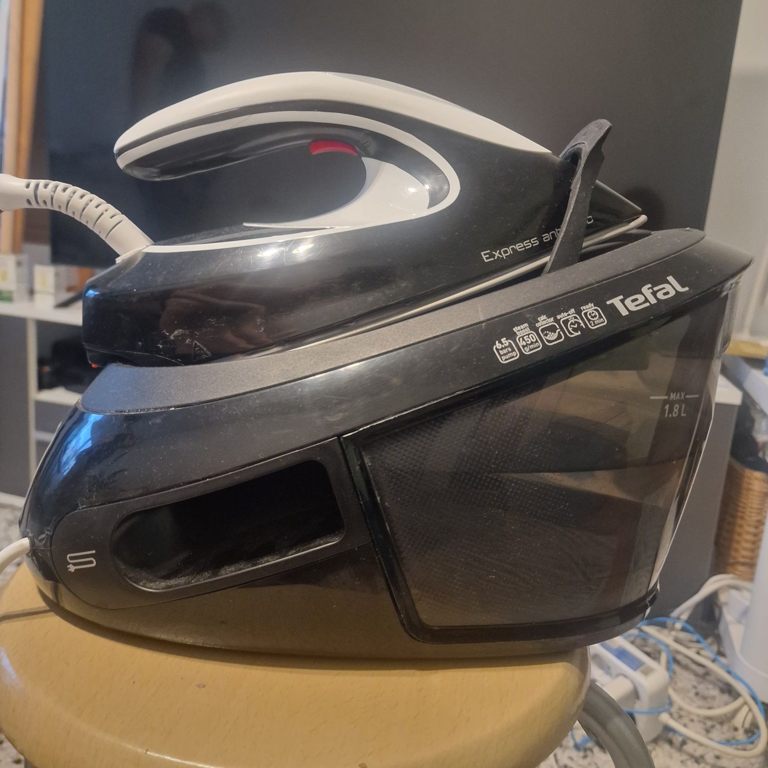 statie de călcat Tefal Express
