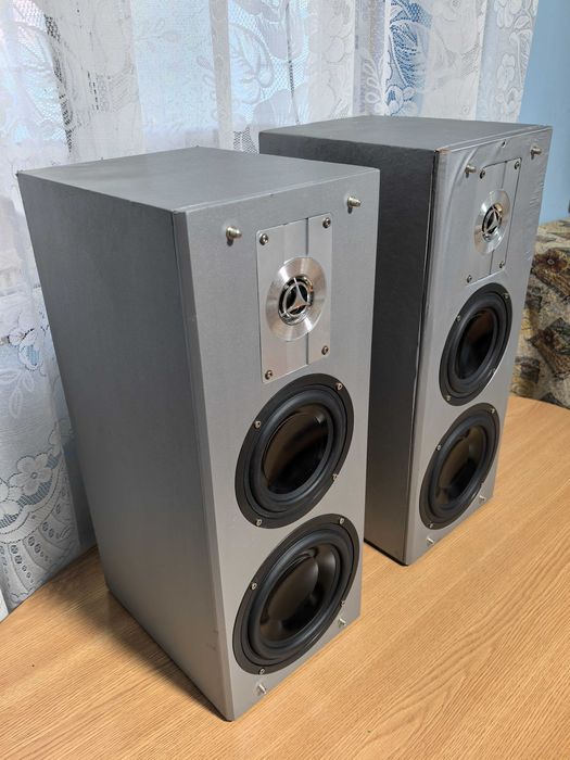 Boxe profesionale pe 3 cai-sunet de cristal !