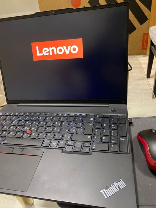 Лаптоп Lenovo ThinkPad E16 G2