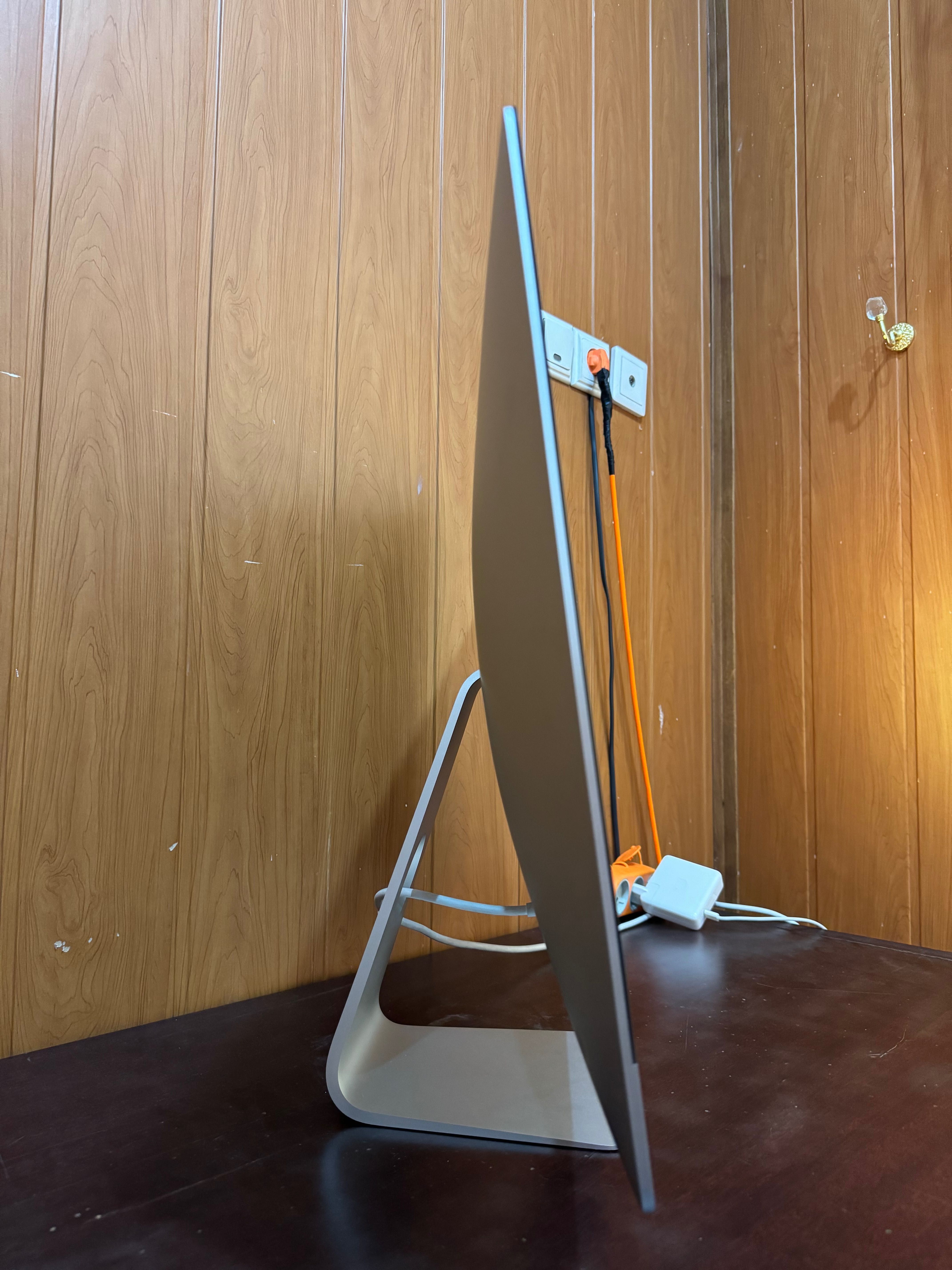iMac 2020 5k 27дюйм экран 512gb SSD 32gb RAM intel core i5 10 gen