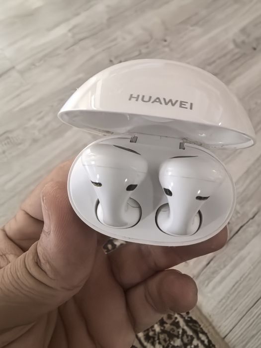 Huawei freebuds 5