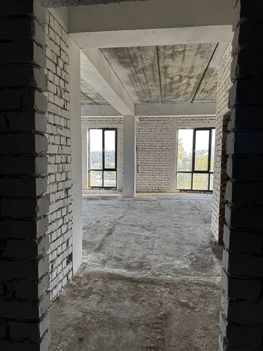 Продаётся квартира в центре города Ц 5, Орн На неба 117.7 квадрат