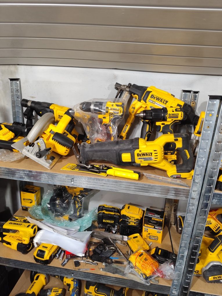 Акумулаторни машини Девалт DeWALT нови и използвани