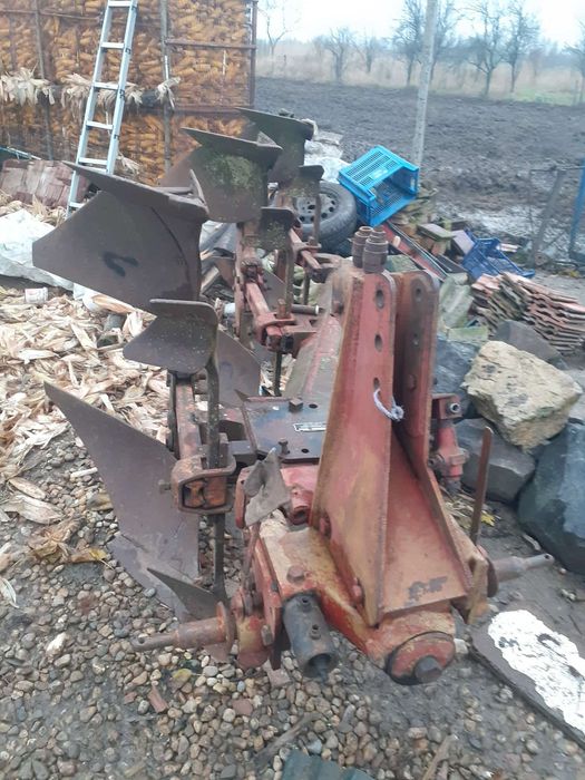 Plug reversibil /culegatoare porumb